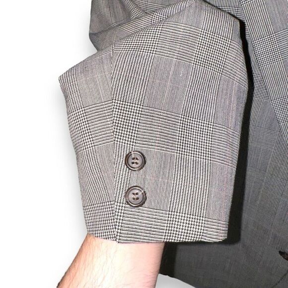 60s Brooks Brothers Black & Gray Prince of Whales Check Sport Coat Size 42R - Picture 7 of 10
